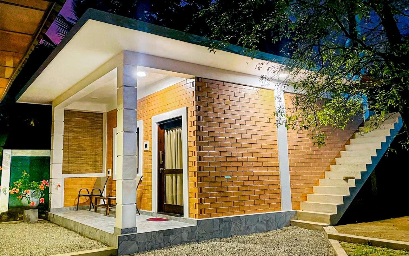 Airport Eco Cottage Katunayaka Ngoại thất bức ảnh